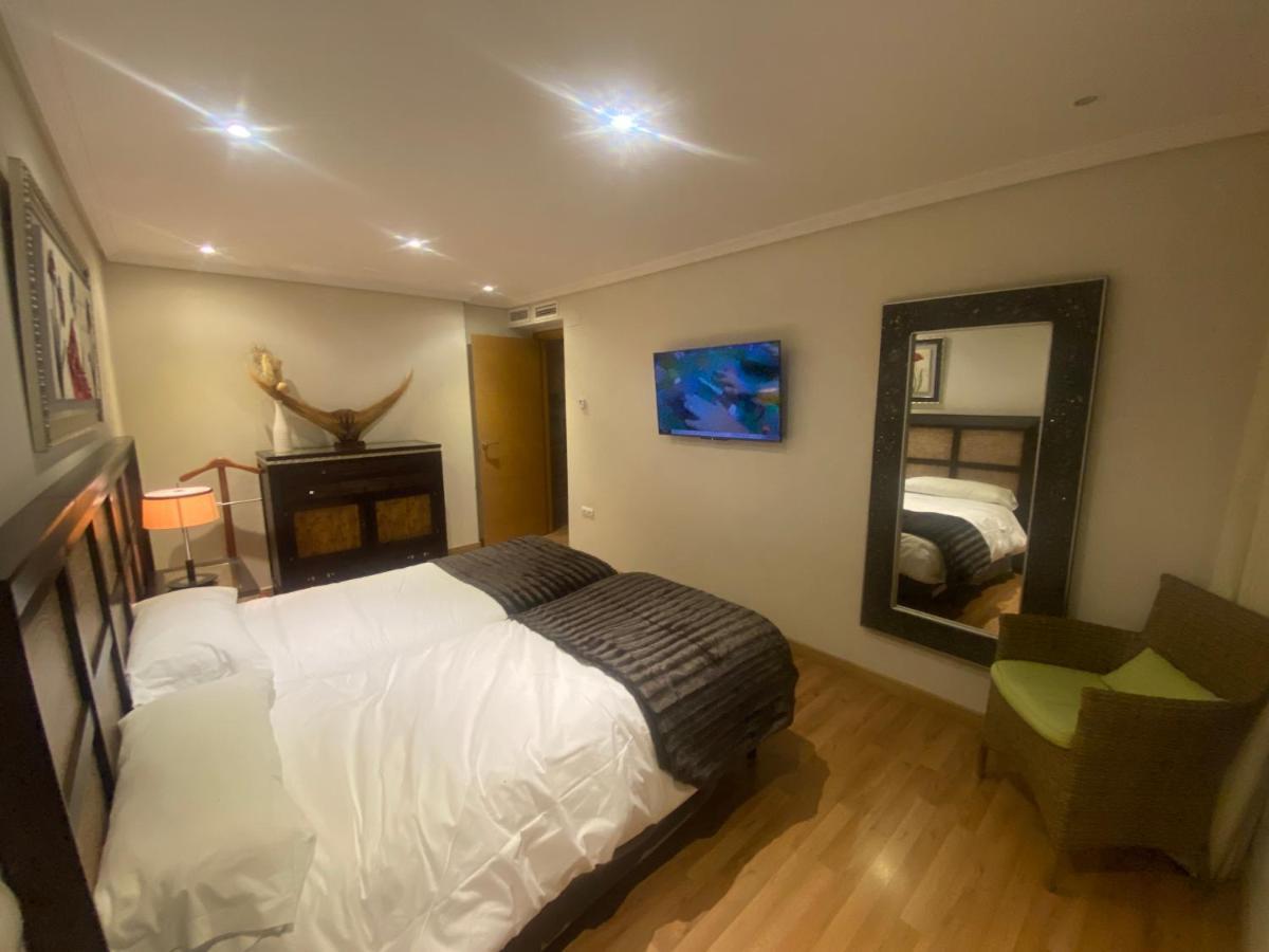 Be Luxury Apartment 20 Mts From The Beach 베니돔 외부 사진